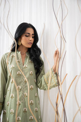 DC-0437 GREEN EMBROIDERED KURTA